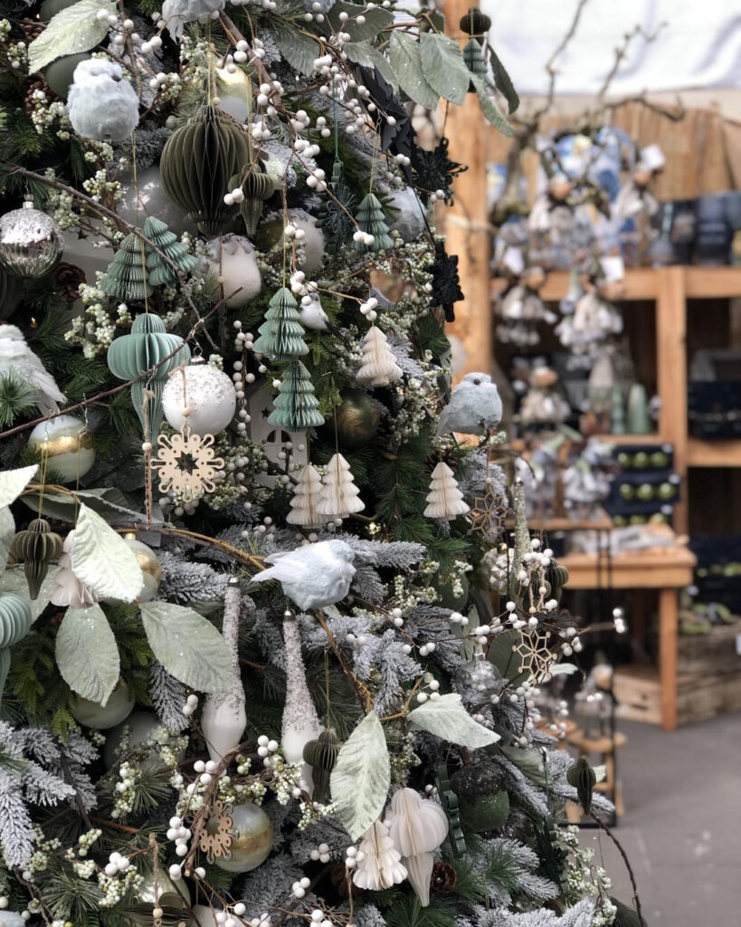 Kerst Tuincentrum REMY | Sfeervolle kerstdecoratie & groen