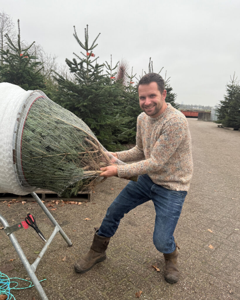 Kerstbomen Tuincentrum REMY | Echte en duurzame kerstbomen